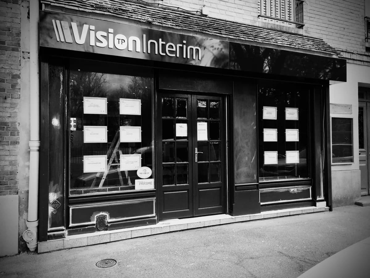 La façade de la première agence Vision Intérim, à Choisy-le-Roi